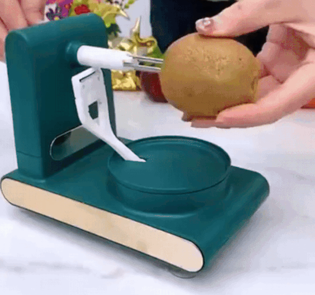 Hand-Cranked Multifunctional Peeler & Slicer – 3-in-1 Kitchen Tool with Fruit Corer